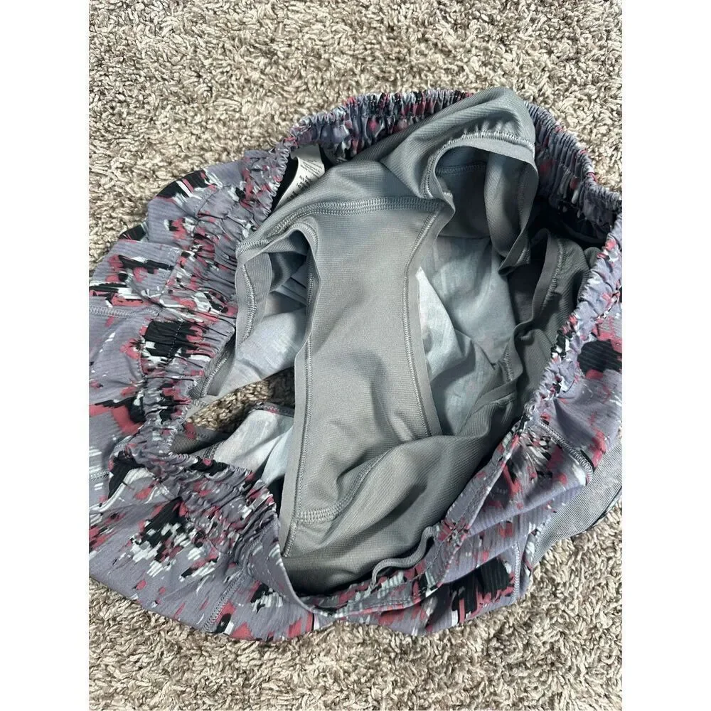 Lululemon Hotty Hot Short II *2.5